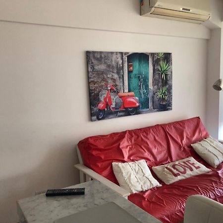 Apartamento Av Kennedy Y Cervino A Metros Embajada Eeuu Buenos Aires Buitenkant foto