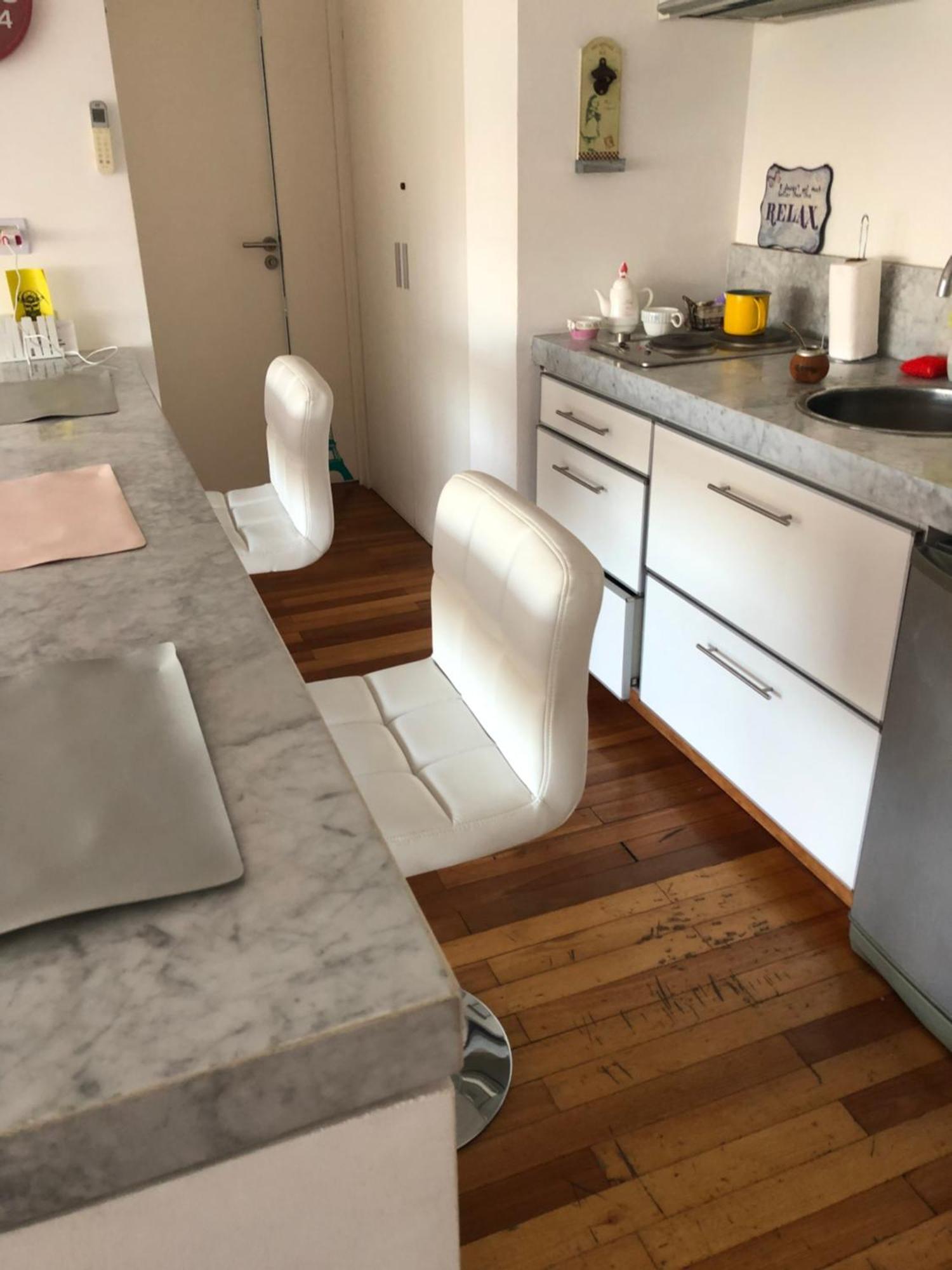 Apartamento Av Kennedy Y Cervino A Metros Embajada Eeuu Buenos Aires Buitenkant foto